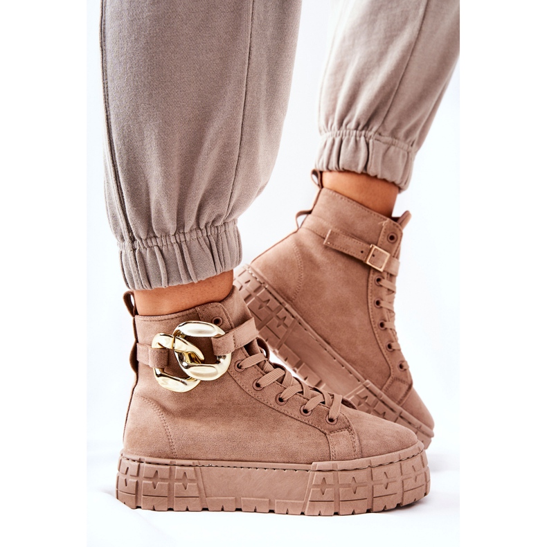 High Sneakers On A Dark Beige Evenia Platform khaki 1