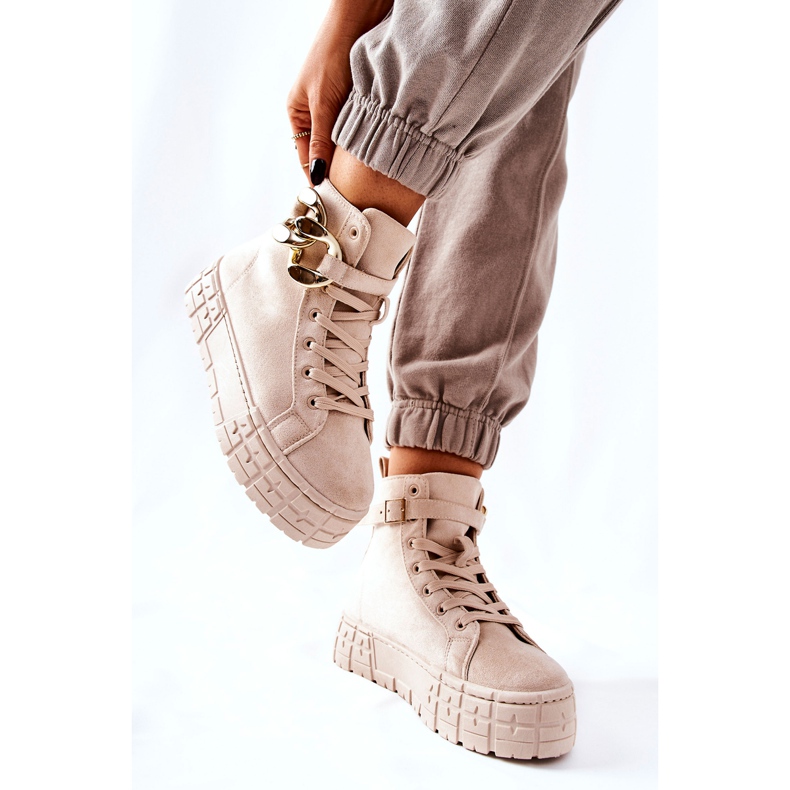 High Sneakers On The Evenia Light Beige Platform 2