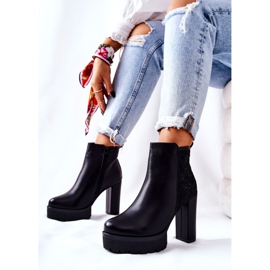 PS1 High Leather Boots On A Black Diomice Post 2