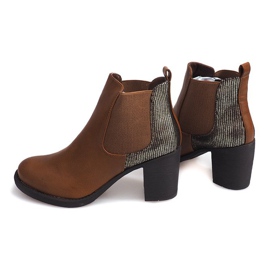 Boots On Heel With Elastic 1227 Camel brown 1