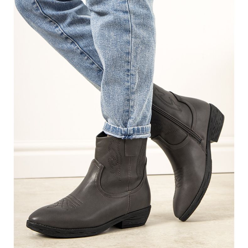 Gray insulated cowboy boots Belda grey 1