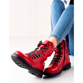 Groto Gogo Red Workers 1