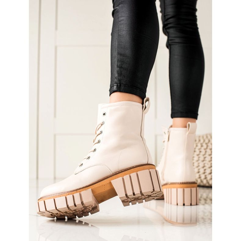 Seastar Boots Trappers On The Platform beige 1