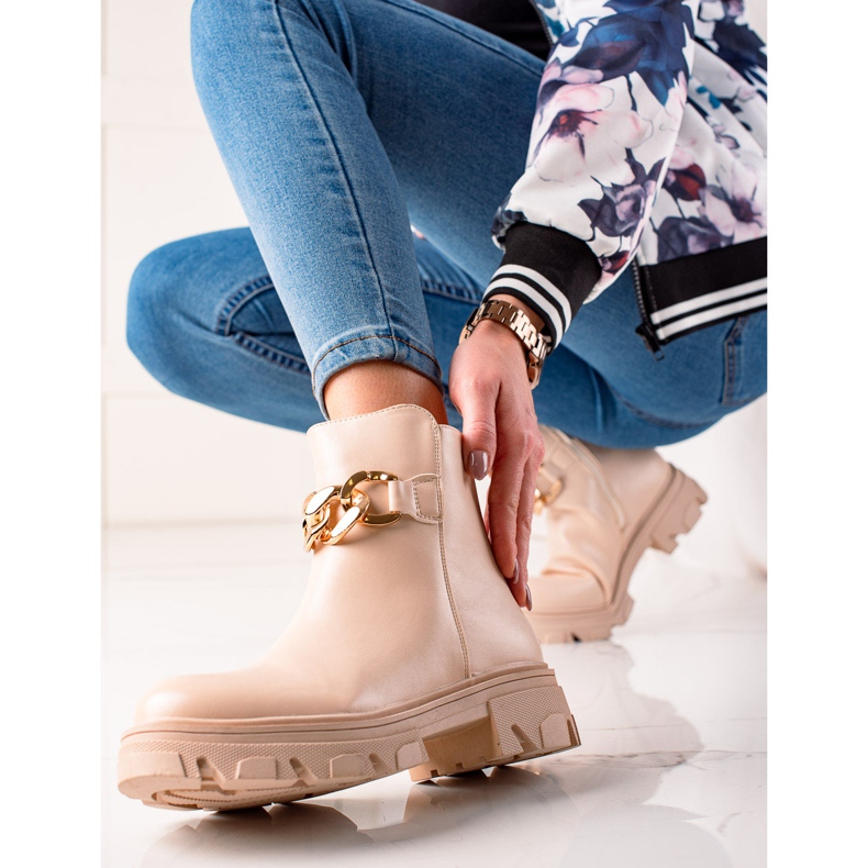 Bestelle Beige Booties With Chain 2