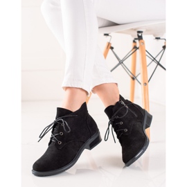TRENDI Lace-up boots on a flat heel black 1