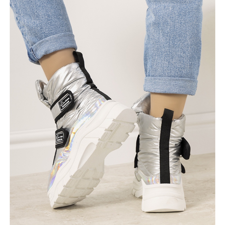 Silver snow boots with Velcro Comforte 1