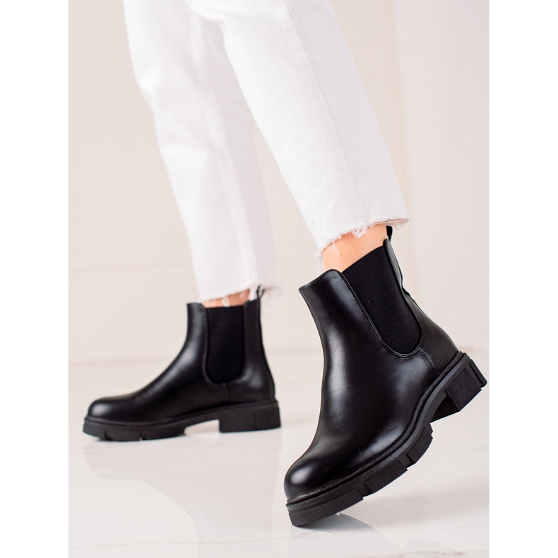 Ideal Shoes Warm Chelsea boots black 2 Ideal Shoes Warm Chelsea boots black 2
