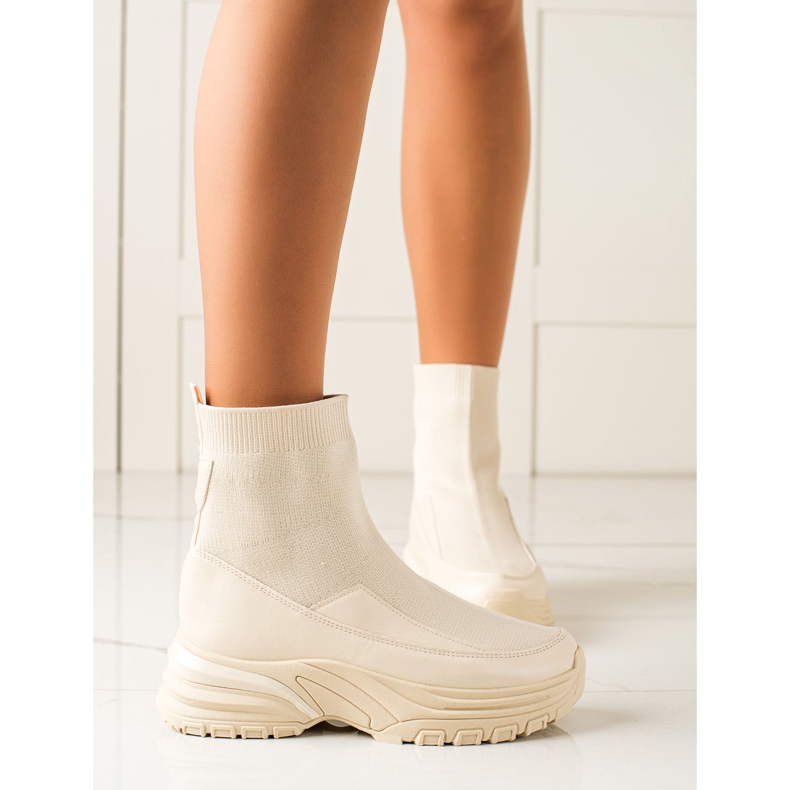 Seastar Slip-on boots with a sock beige 1