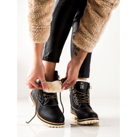 Evento Warm Black Trappers 1