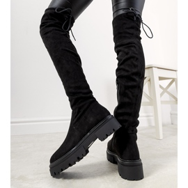 Black boots on a high Paulino sole 1