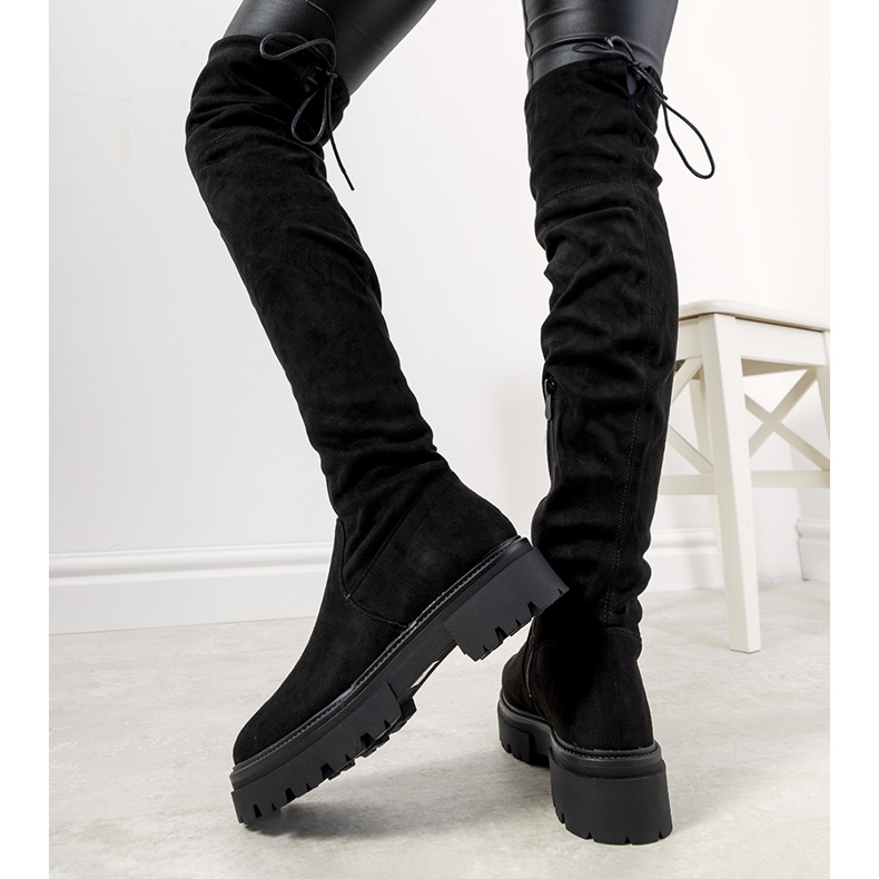 Black boots on a high Paulino sole 1