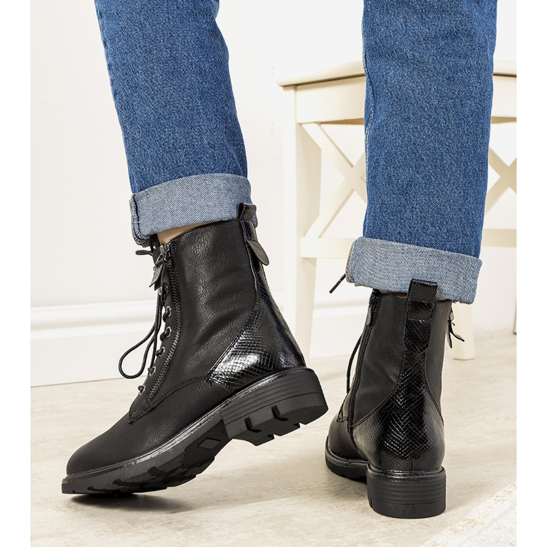 Gaspar black insulated boots 1