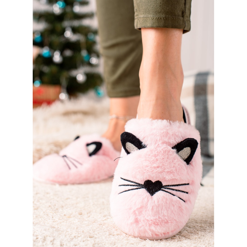 Evento Pink Cat Slippers 1