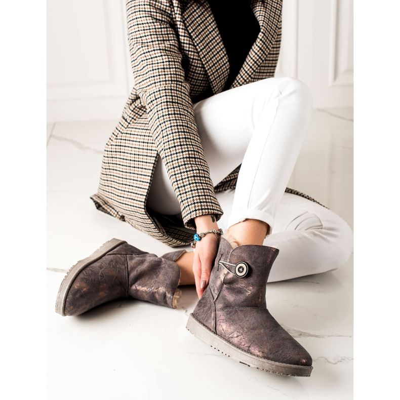 Evento Mukluki With Glitter brown 1