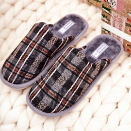WJ1 Men's Warm Gray Checkered Slippers Whisper brown grey 2