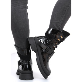 Military varnished Jens Black boots 2