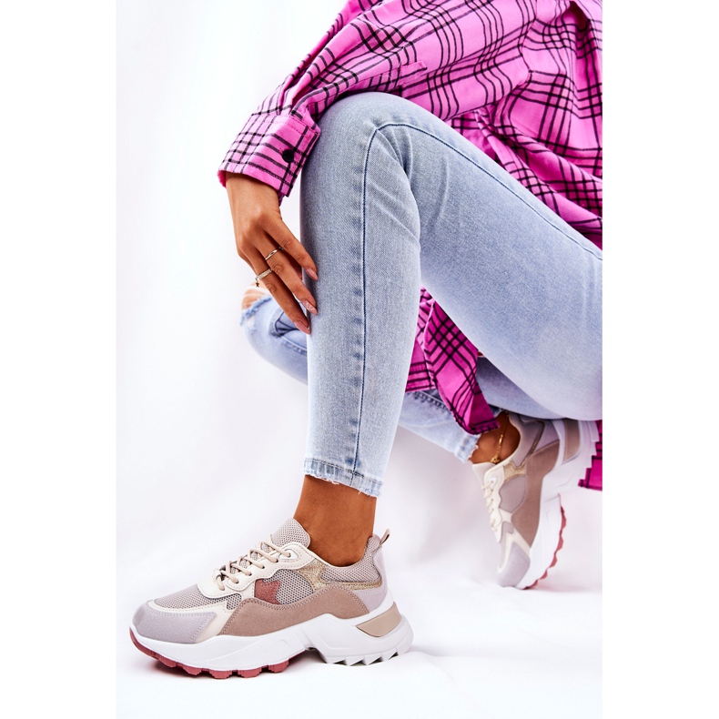 WS1 Sport Shoes On The Beige Alessia Platform 2