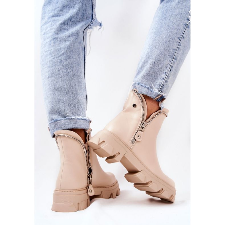WS1 Leather boots with decorative beige zippers Deborah 1