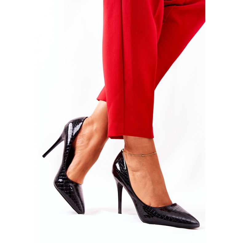 Black Tissoria Snake Pattern Pins 1