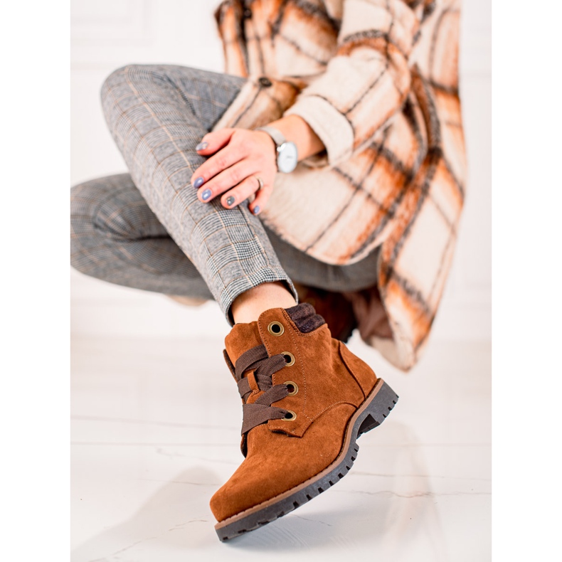 TRENDI Suede Traper Boots brown 2