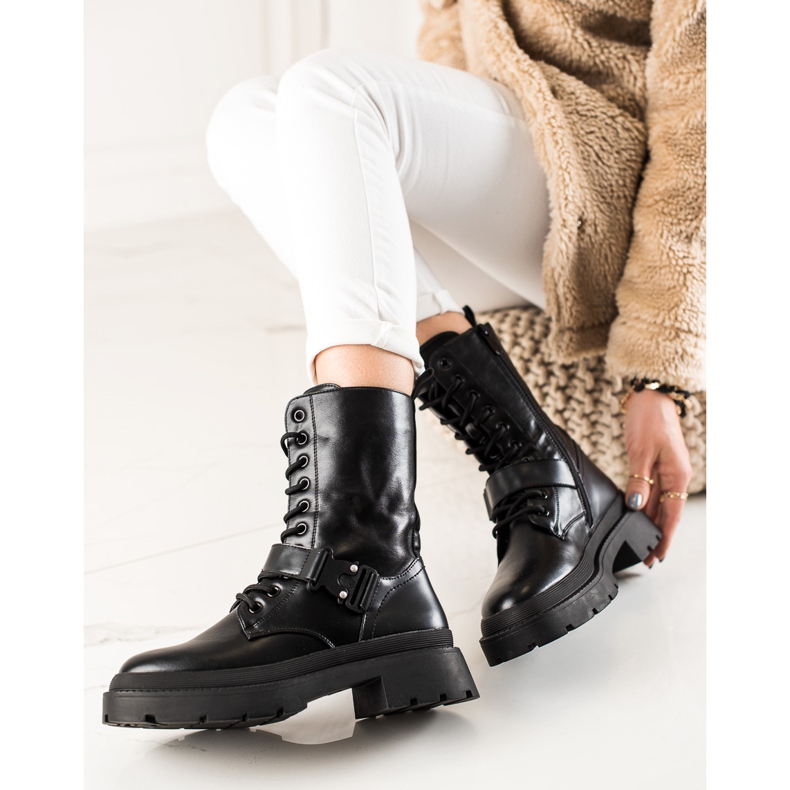 Seastar Black Workers With A Buckle 1