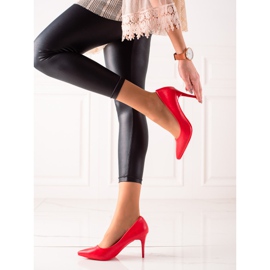 TRENDI Red heels 2