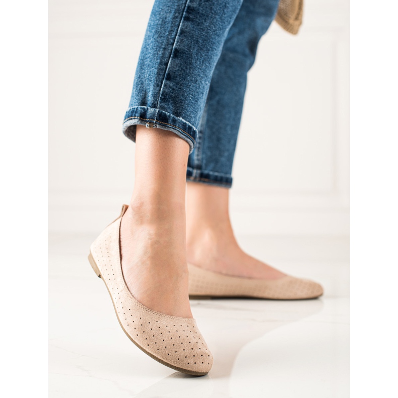 TRENDI Comfortable openwork ballerinas beige 1