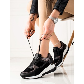 TRENDI Stylish Black Sneakers 1 TRENDI Stylish Black Sneakers 1