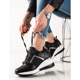 TRENDI Stylish Black Sneakers 1 TRENDI Stylish Black Sneakers 1
