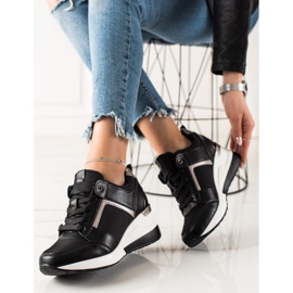 TRENDI Stylish Black Sneakers 2 TRENDI Stylish Black Sneakers 2
