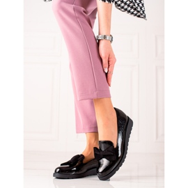 La.Fi Lacquered shoes with a bow black 2