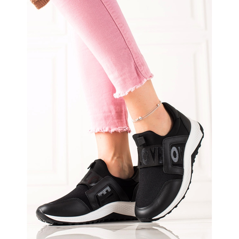 TRENDI Love Slip-On Sneakers black 1