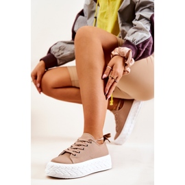 Sneakers On A Massive Platform Beige Suzane 2