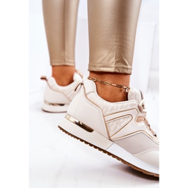 FS2 Sport Shoes On The Beige Ginevra Platform 1