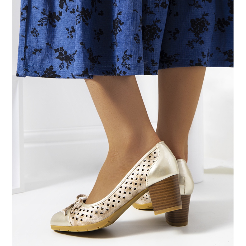 Pereira gold openwork pumps golden 1