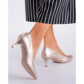 Marco Shoes Comfortable and classic 1039P platinum stilettos with low heels golden 2