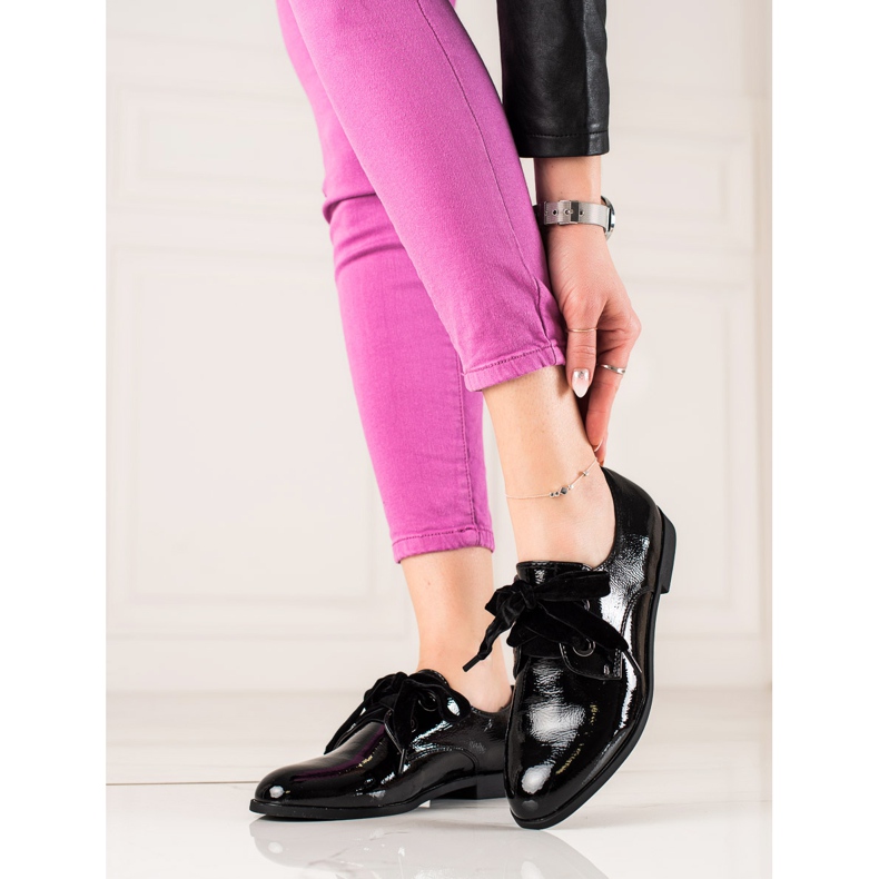 La.Fi Elegant lace-up shoes black 1