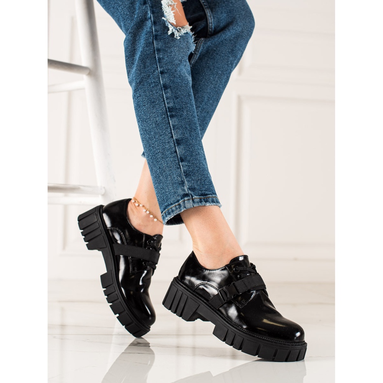 La.Fi Platform shoes with a buckle black 1