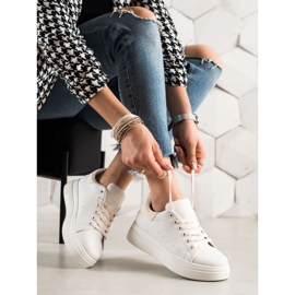 Ideal Shoes Classic white sneakers 1 Ideal Shoes Classic white sneakers 1