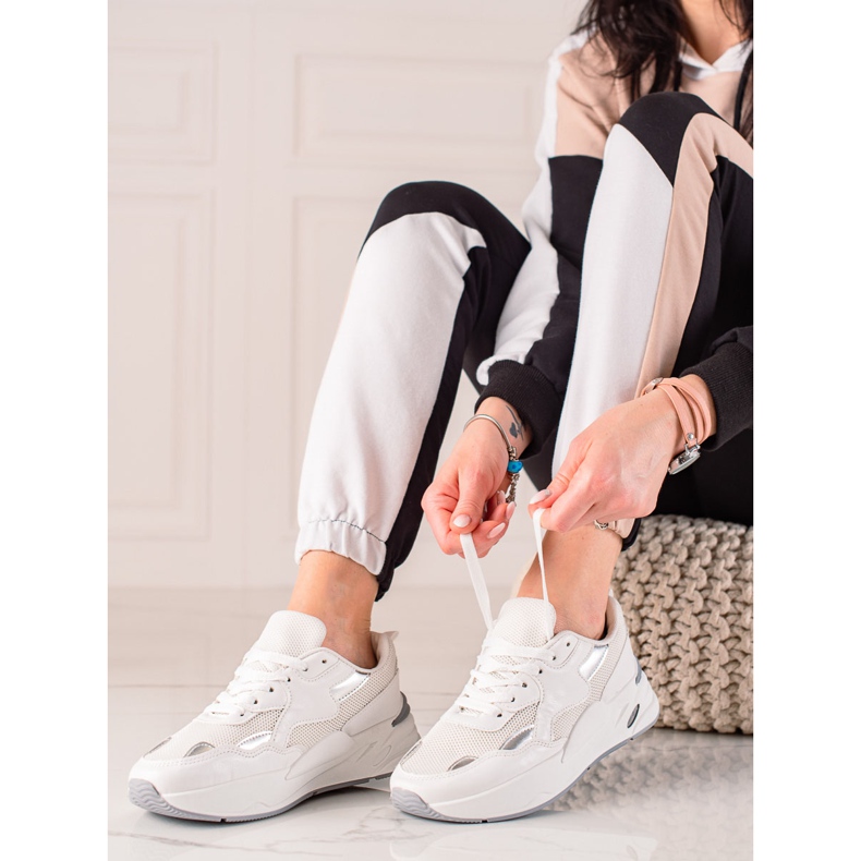 TRENDI Sneakers With Mesh white silver 1