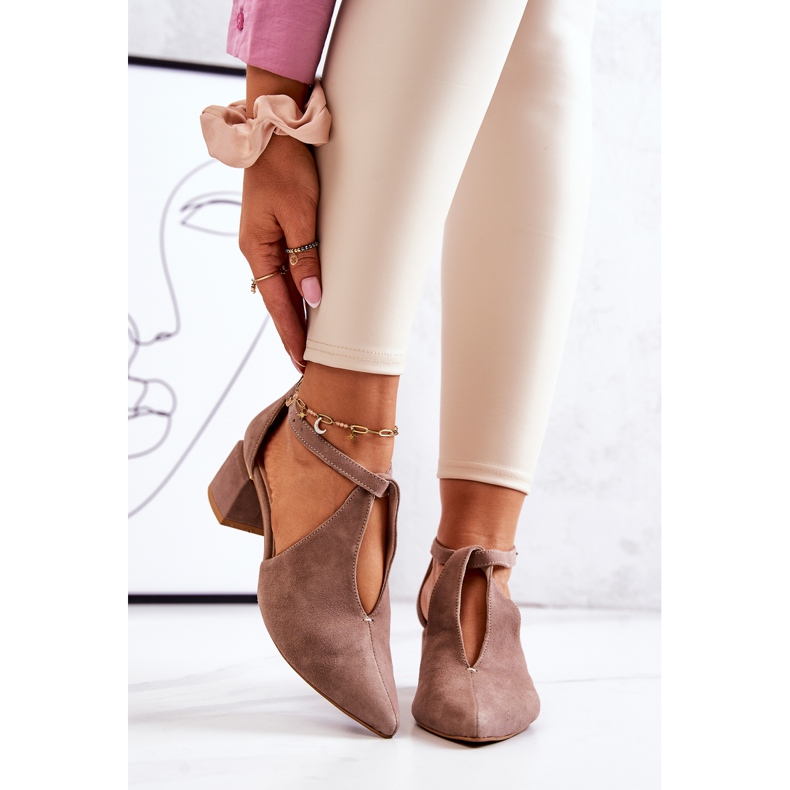 Suede Pumps On Heel Laura Messi 2309 Beige 2 Suede Pumps On Heel Laura Messi 2309 Beige 2