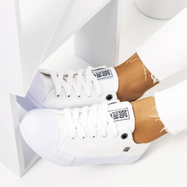Women's white sneakers Big Star AA274010 2