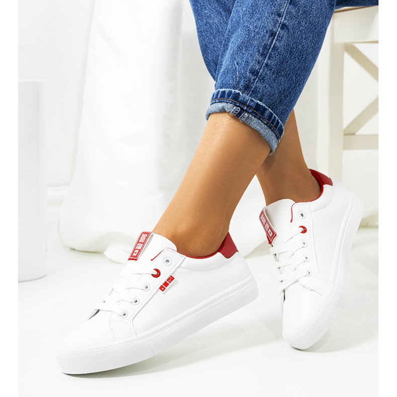 Women's white sneakers Big Star EE274311 1