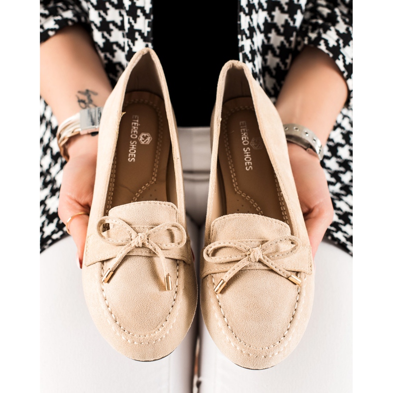 TRENDI Beige Loafers With A Bow 1