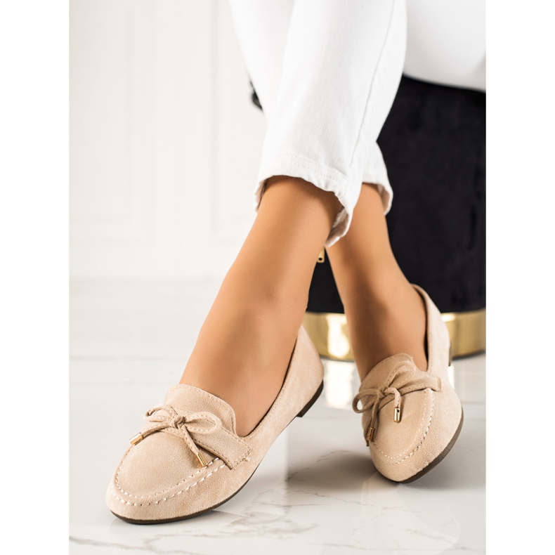TRENDI Beige Loafers With A Bow 2