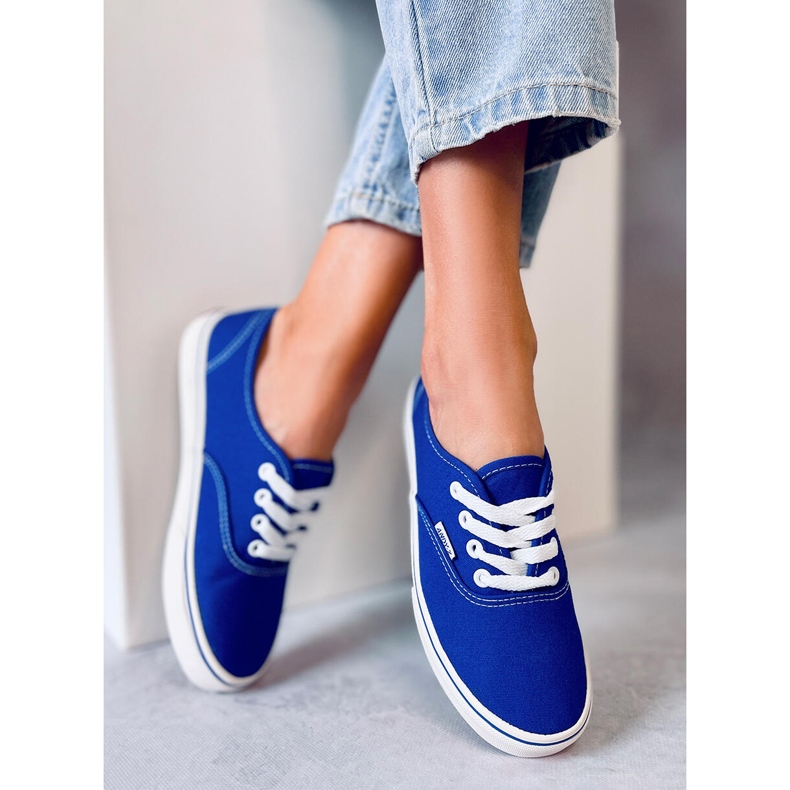 Women's Aura Blue sneakers 2