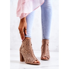 FB1 Openwork Boots On A Post Beige Brittany 2