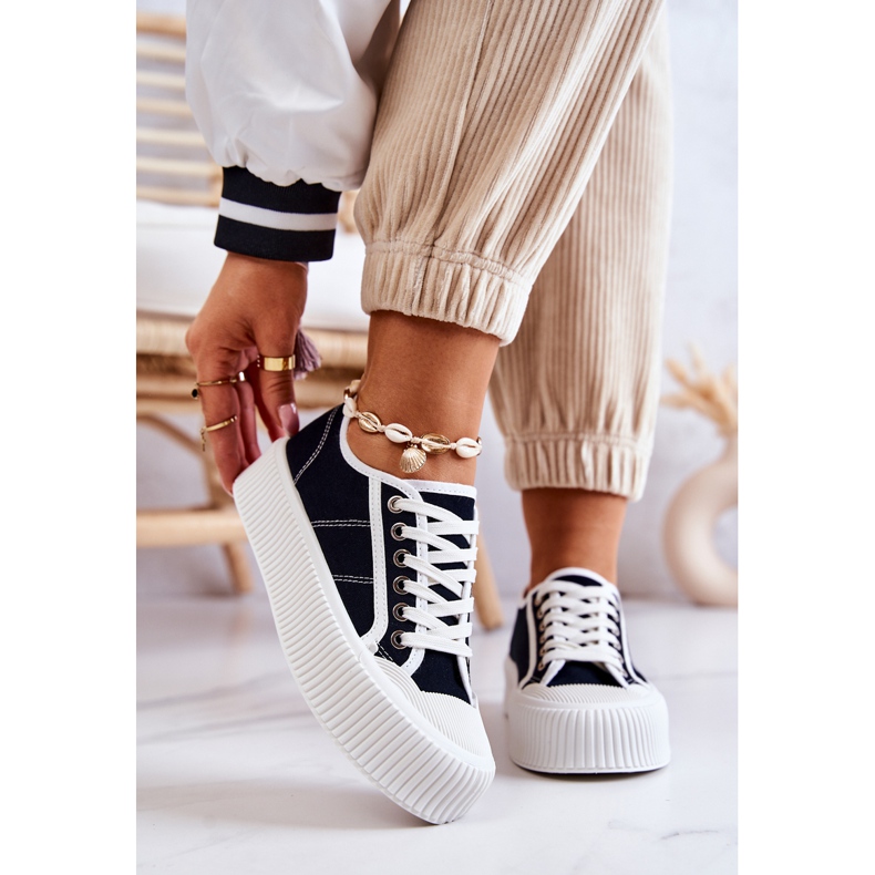 FB2 Low Sneakers On The Black Mischa Platform 2