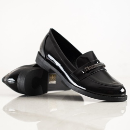 TRENDI Elegant lacquered shoes black 1
