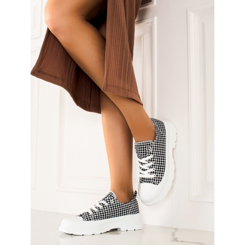 Bona Low Checkered Sneakers white black 2 Bona Low Checkered Sneakers white black 2